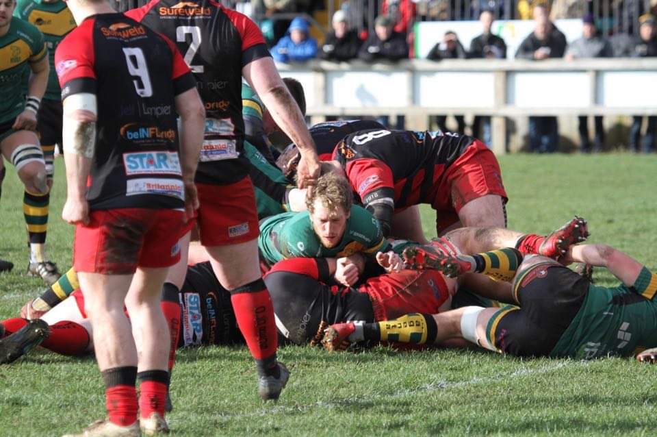 Sebastiano Dusi in campo durante una partita di rugby